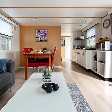 85, Private, Parking - Nature - - Ac - Serene! Oisterwijk