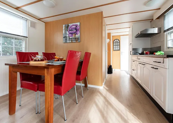 85, Private, Parking - Nature - - Ac - Serene! Chalé *