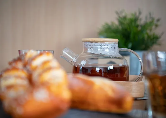 85, Private, Parking - Nature - - Ac - Serene! Chalet